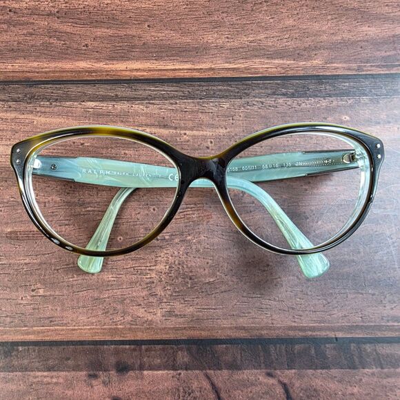 Elegant Brown Cat-Eye Glasses - Picture 6 of 9